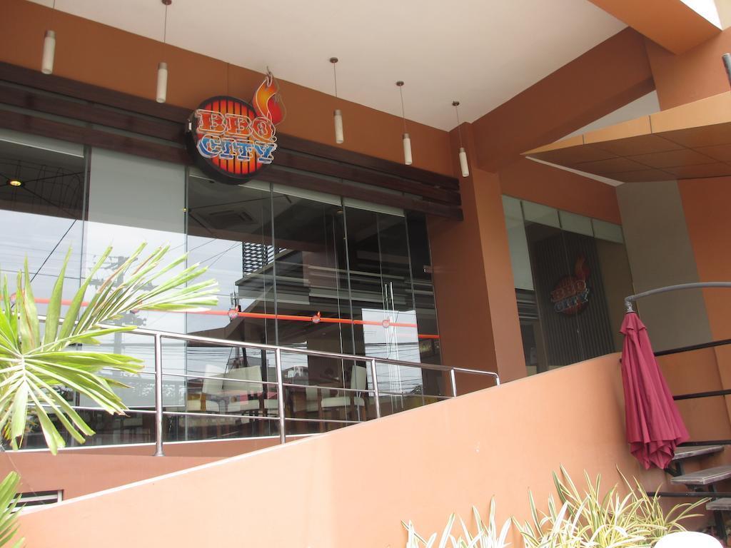 Cityscape Hotel Mandaue City Exterior foto