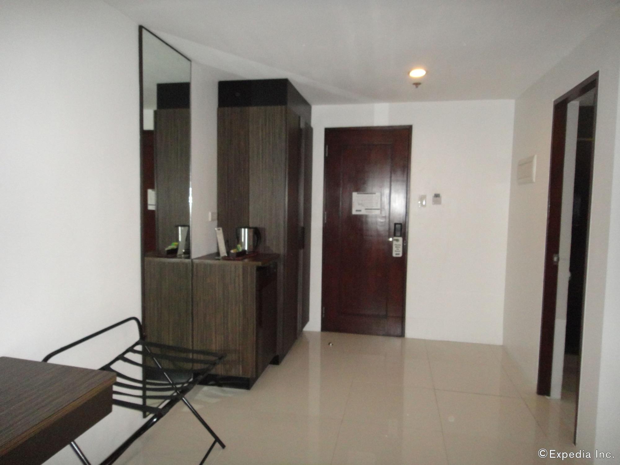 Cityscape Hotel Mandaue City Exterior foto