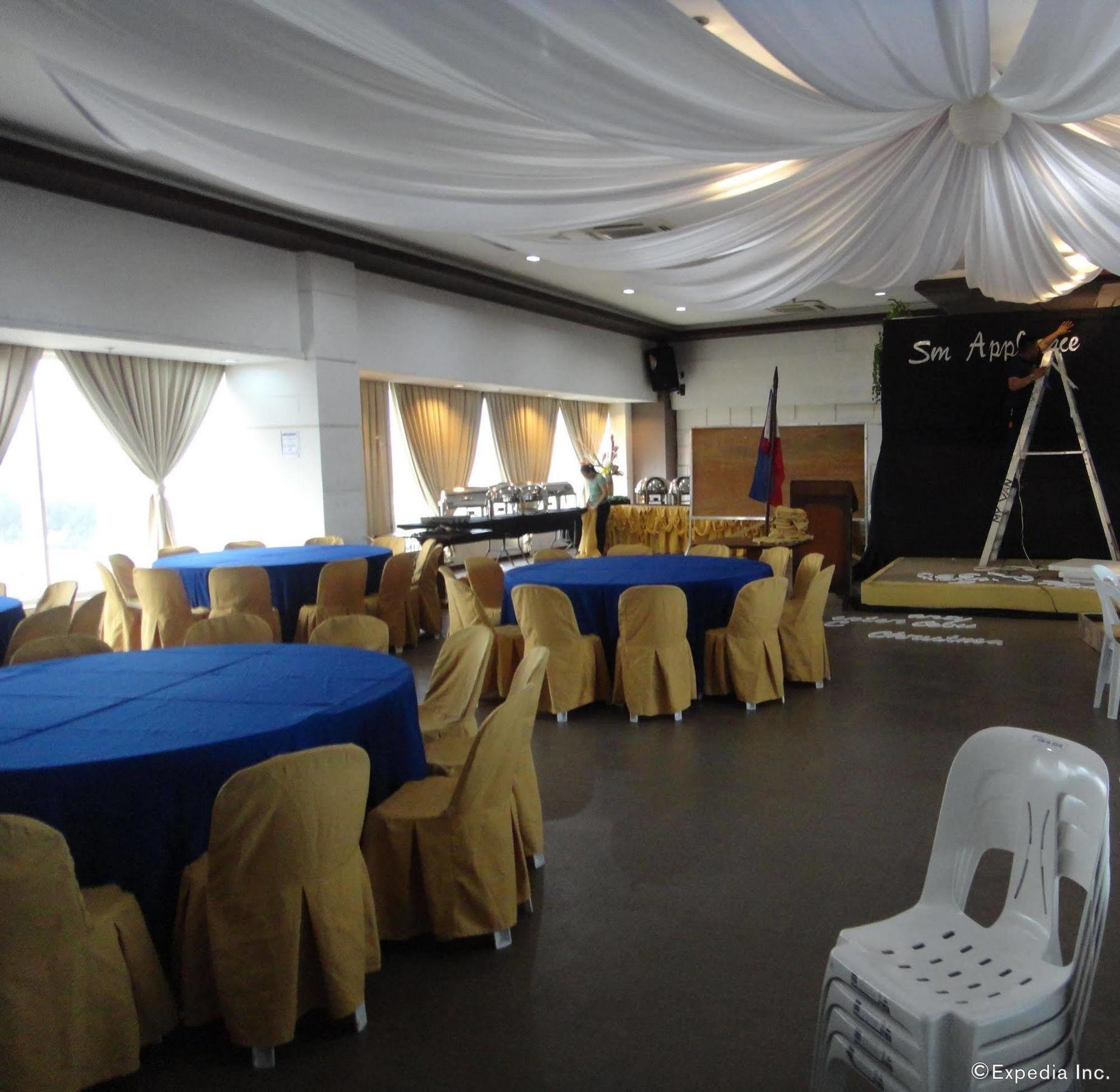 Cityscape Hotel Mandaue City Exterior foto